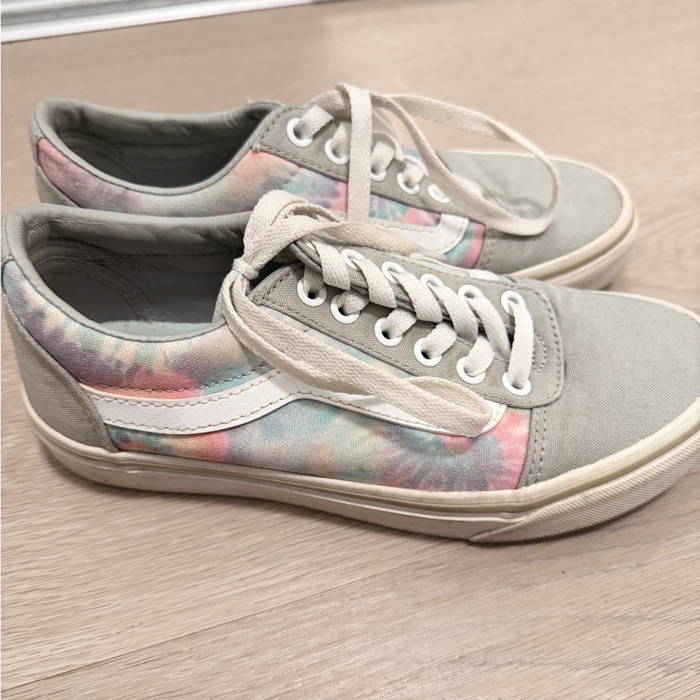 🍄| Vans Women’s Low-Top Pastel Tie-Dye Sneakers with Light Gray Panels